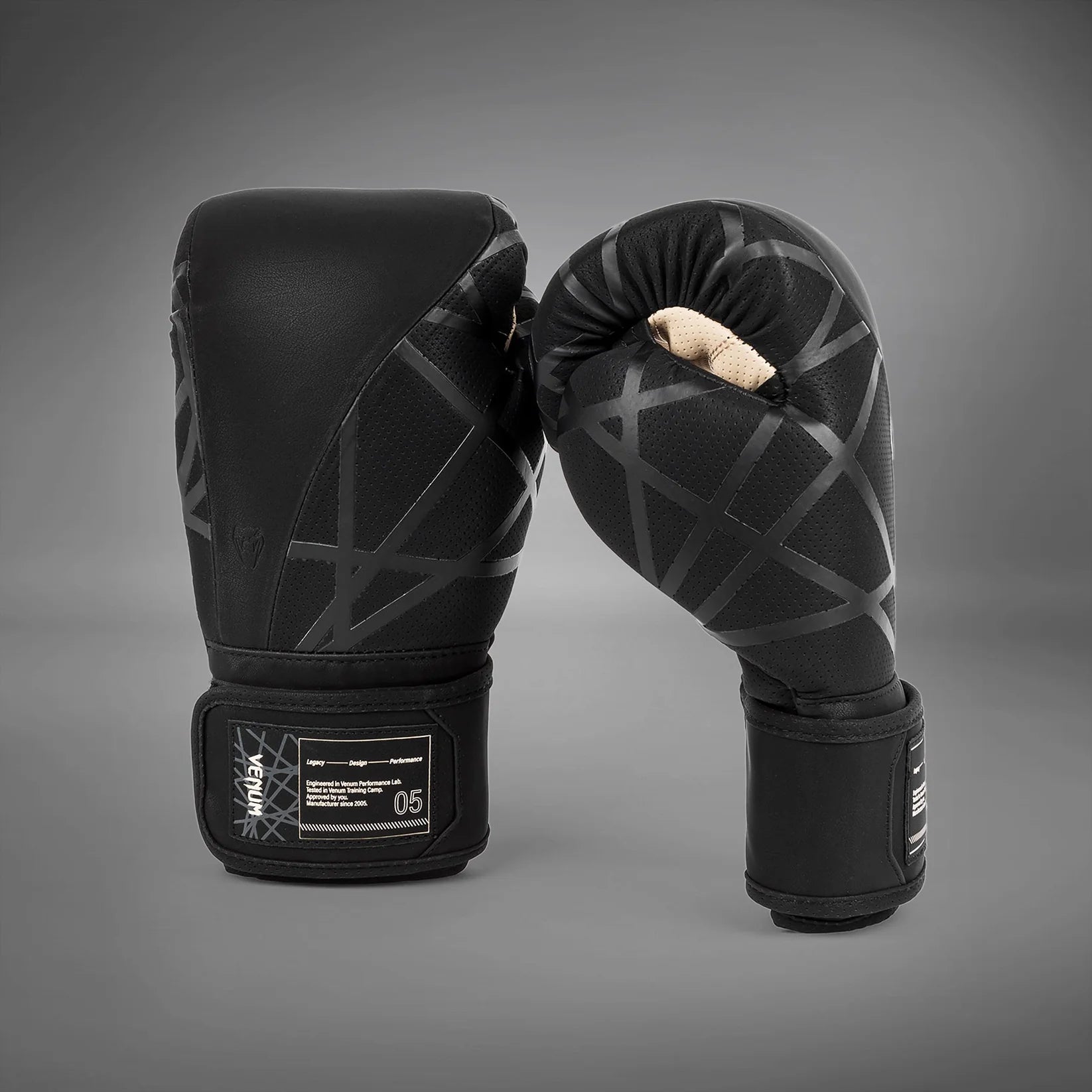 Venum Tecmo 2.0 Boxing Gloves - כפפות איגרוף ונום טאקמו