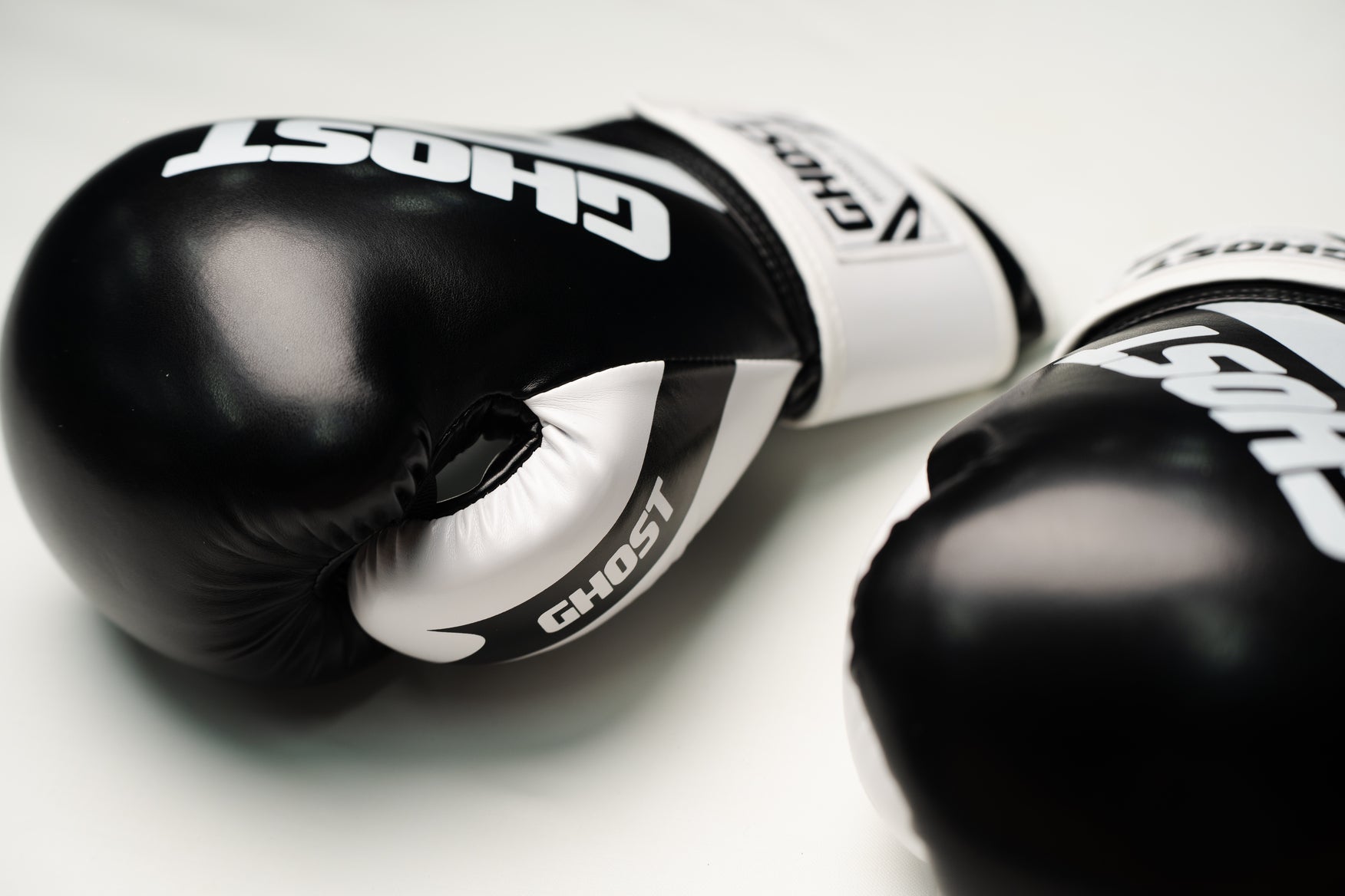 Ghost boxing gloves PU - כפפות איגרוף גוסט