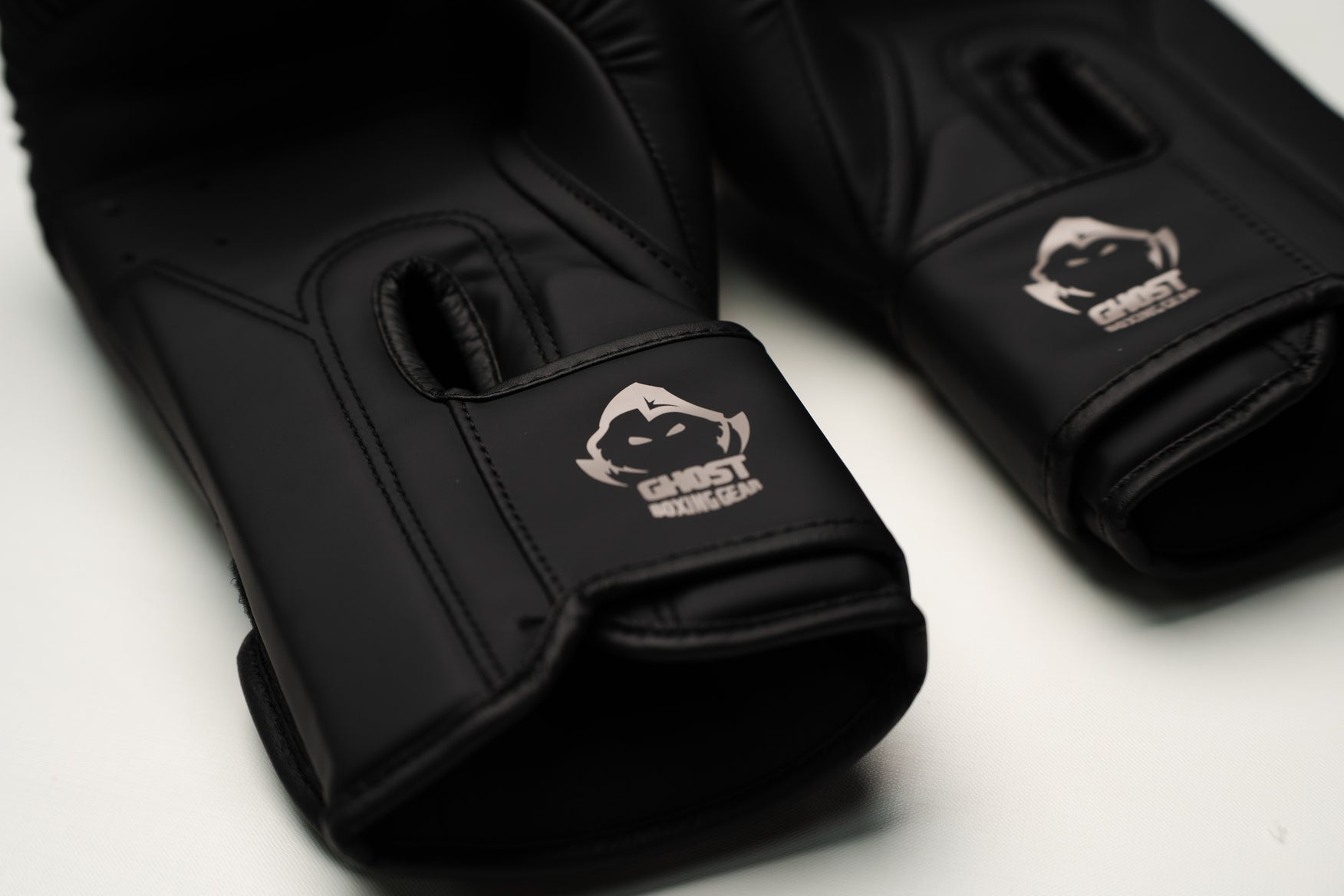 Ghost boxing gloves Microfiber - כפפות איגרוף גוסט מיקרופיבר
