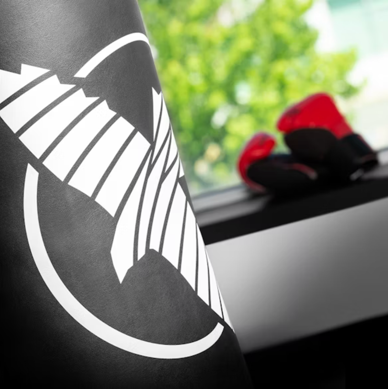 Hayabusa Heavy Bag (1.5 מטר) (ללא מילוי) - שק איגרוף