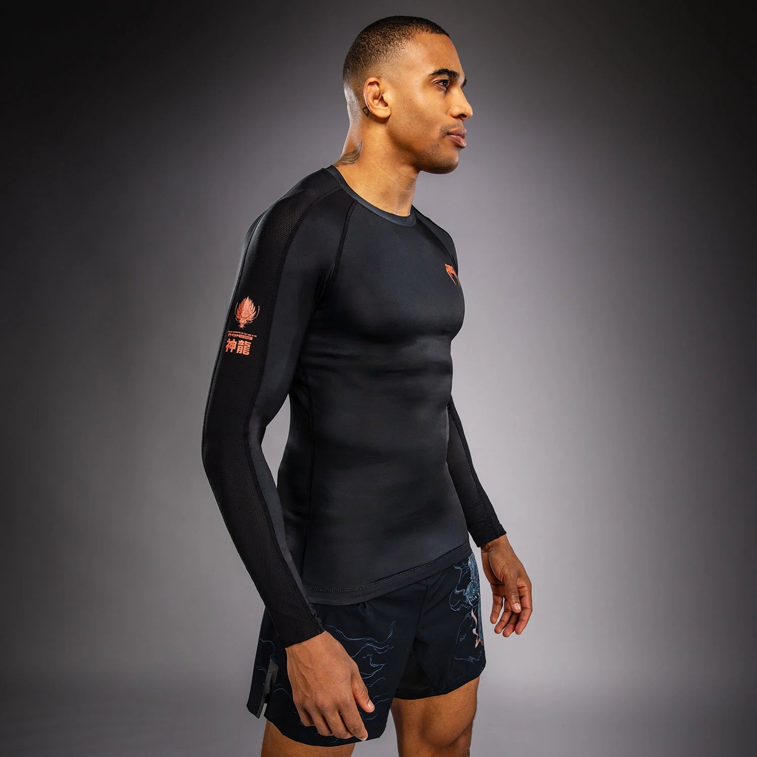 Venum Thunder Dragon Long Sleeve Rashguard - ונום טאנדר דרגון שרוול ארוך ראשגארד