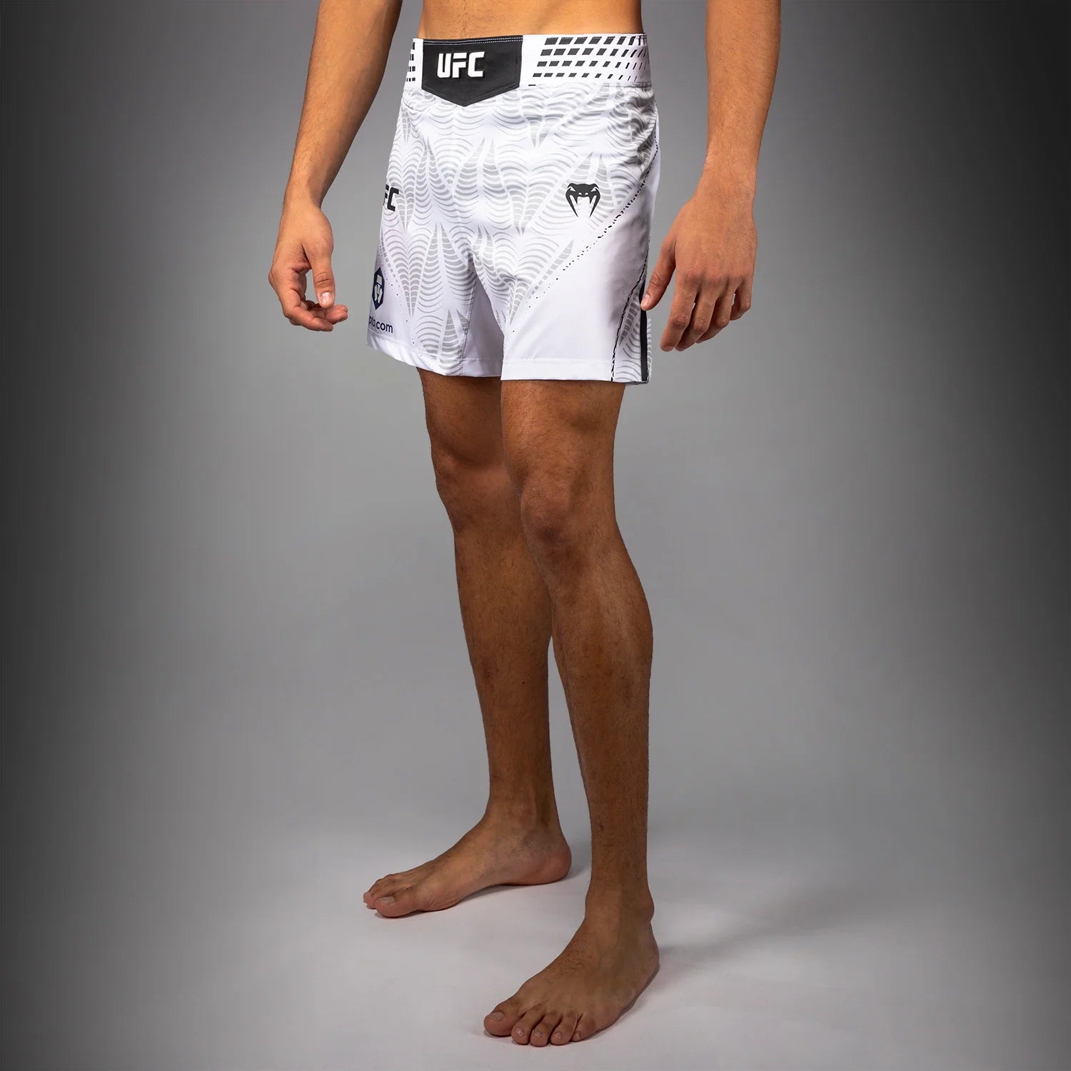 MEN'S UFC ZENITH BY VENUM AUTHENTIC FIGHT NIGHT SHORT - מכנסי ונום UFC מקוריים דגם זינט