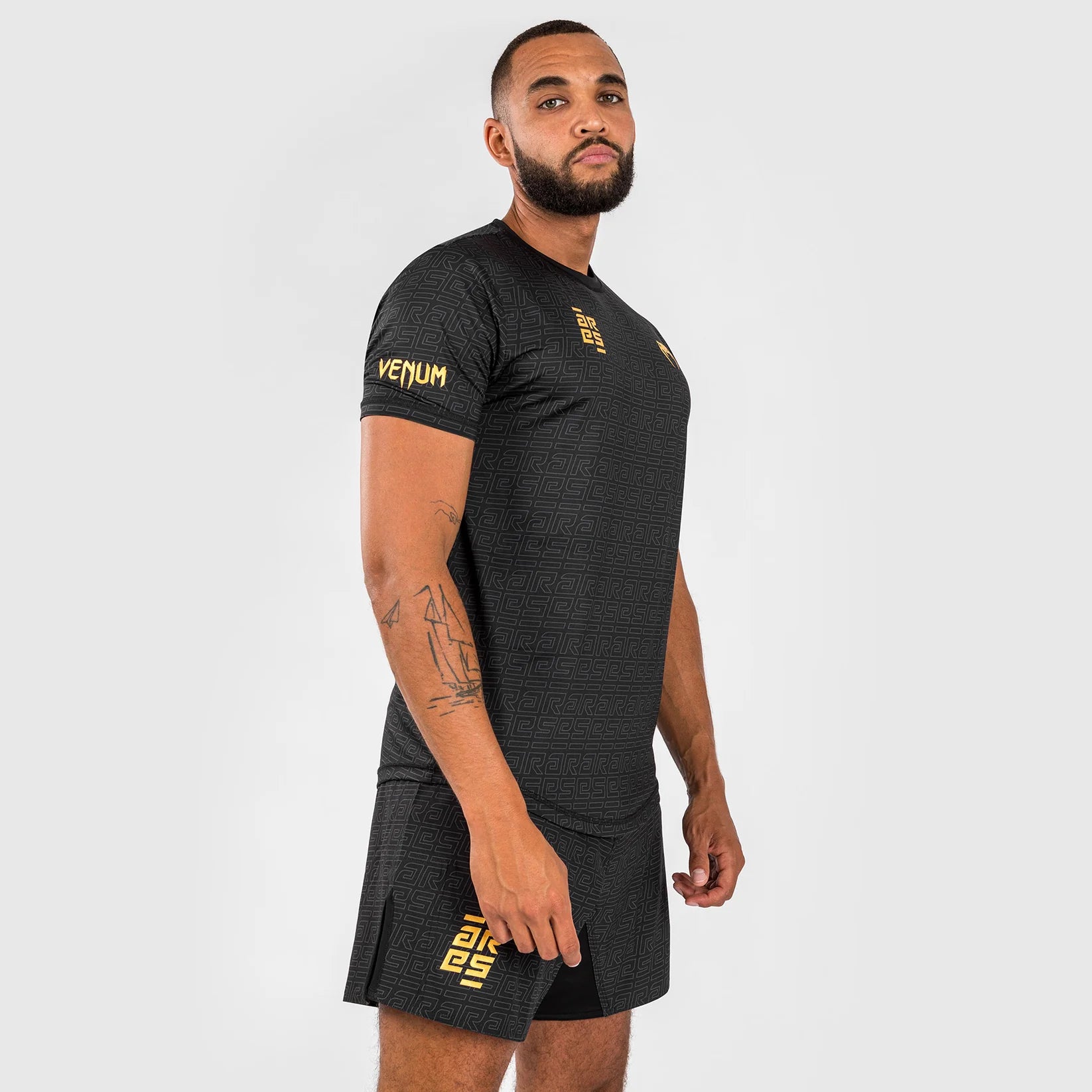 Venum x Ares Men’s Dry-Tech Shirt - חולצת דריפיט ונום Ares