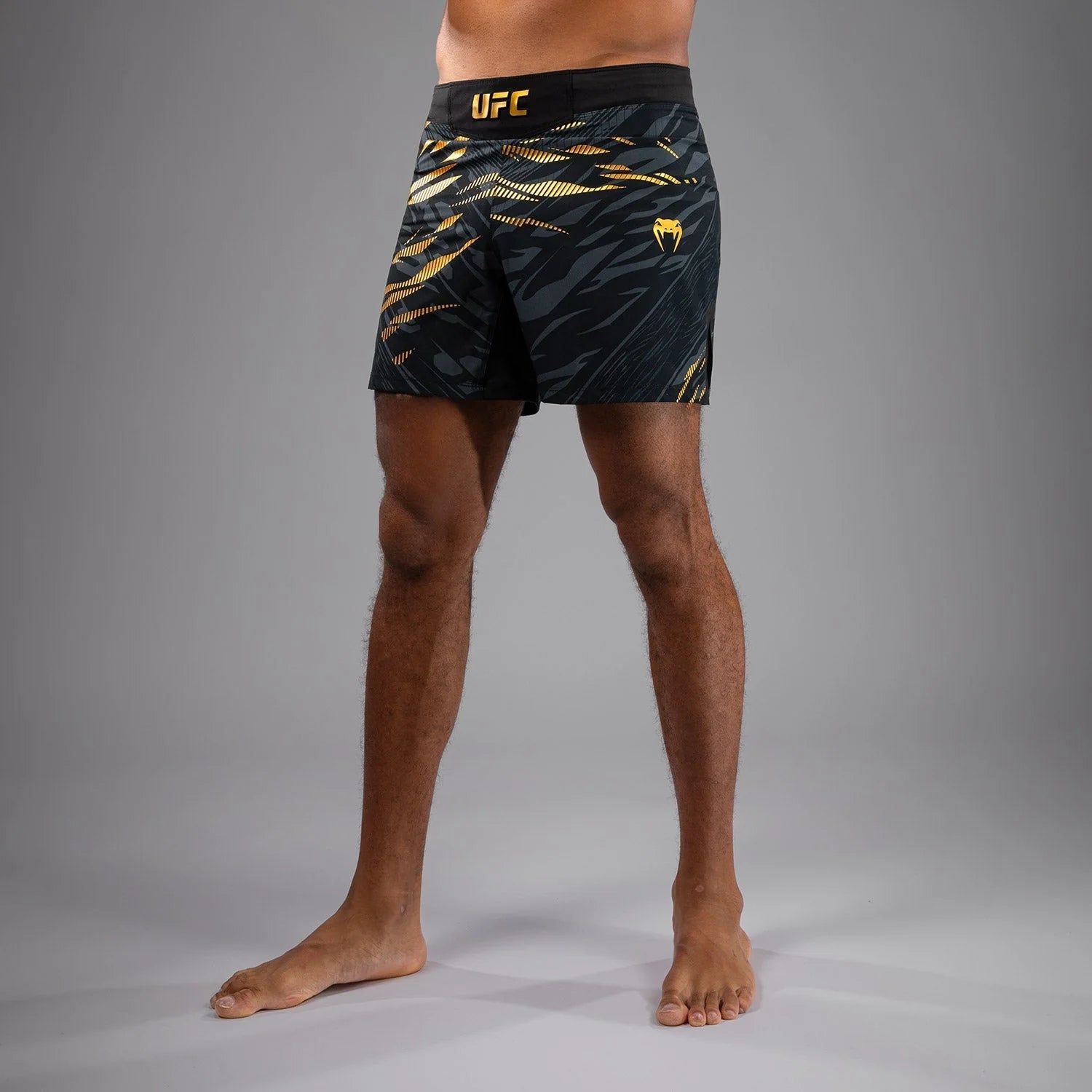 UFC Fusion by Venum Men’s Fight Short -  מכנסי לחימה UFC ונום