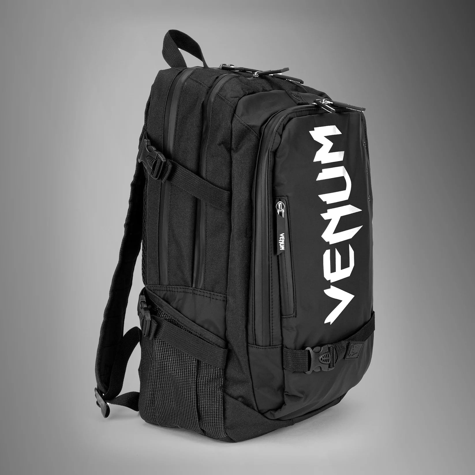 Venum Challenger Pro BackPack- תיק גב ונום צ׳אלנג׳ר