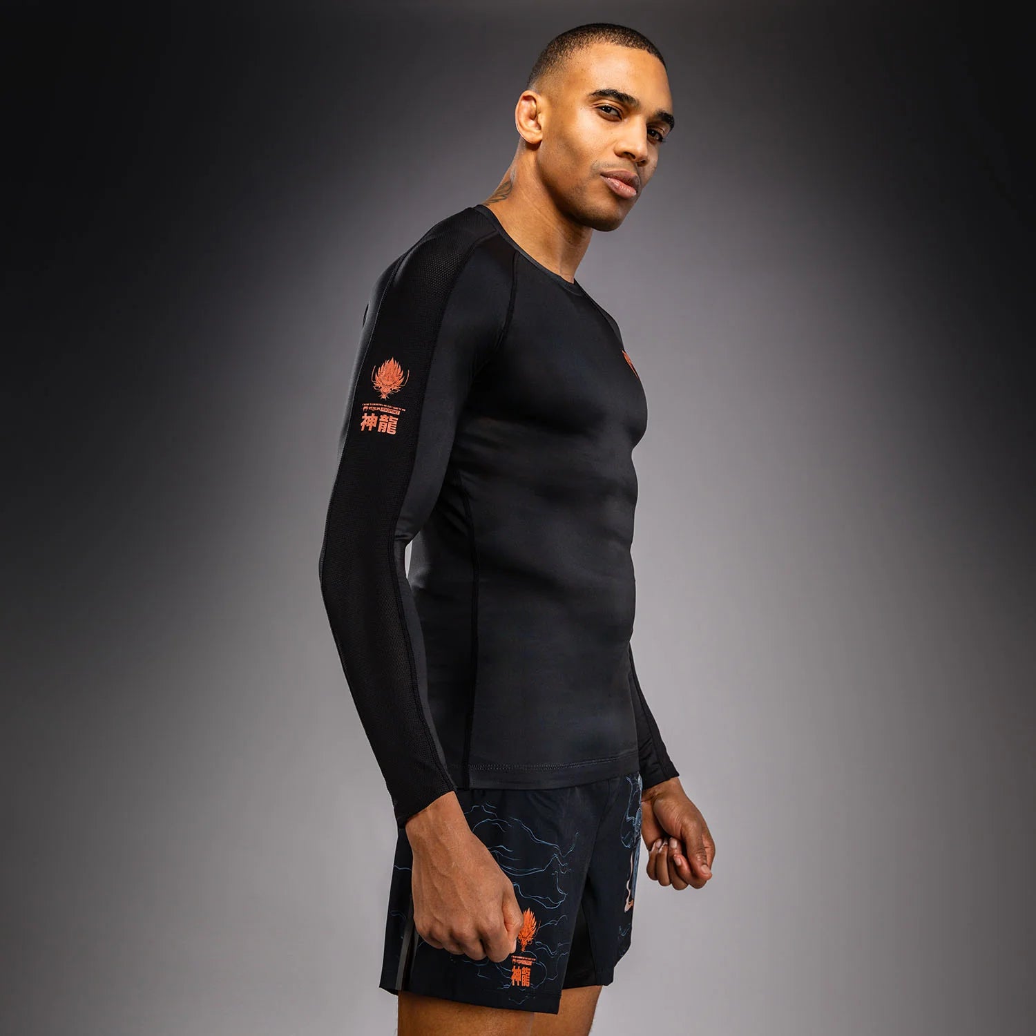 Venum Thunder Dragon Long Sleeve Rashguard - ונום טאנדר דרגון שרוול ארוך ראשגארד