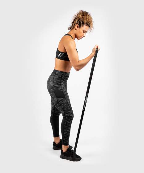 VENUM CHALLENGER RESISTANCE BAND - גומיית התנגדות ונום (11/22 קילוגרם) שחורה