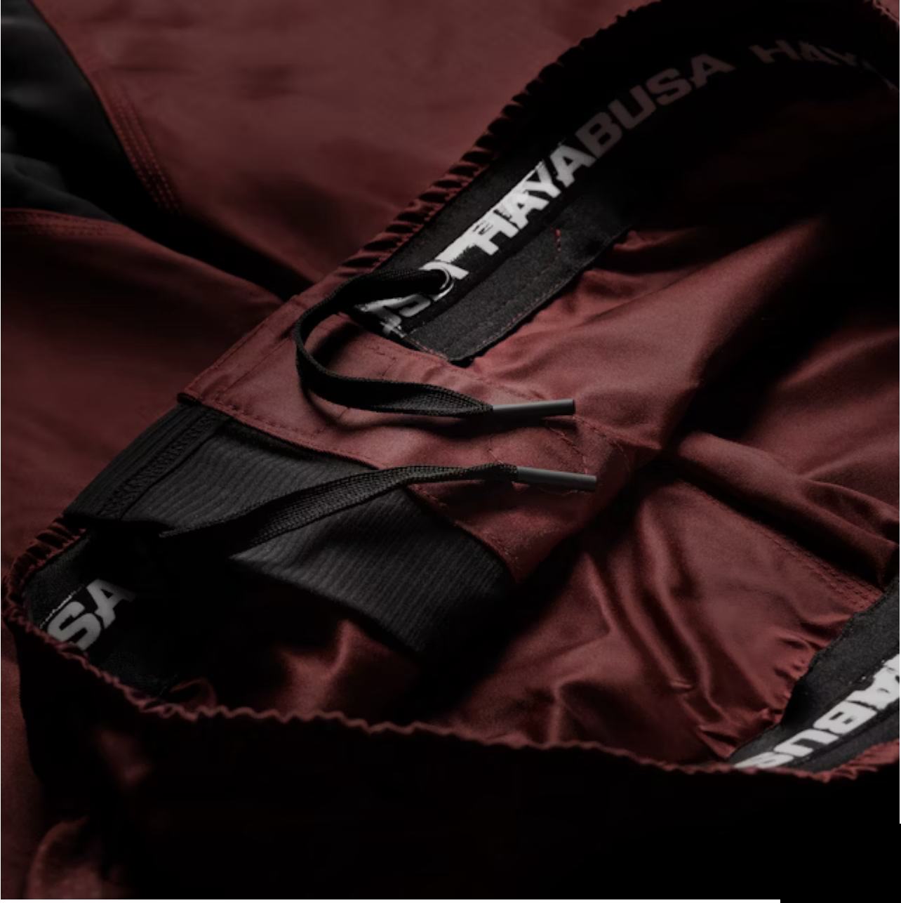 Hayabusa Men’s Core Mid-Thigh Fight Shorts- מכנסי לחימה היאבוסה