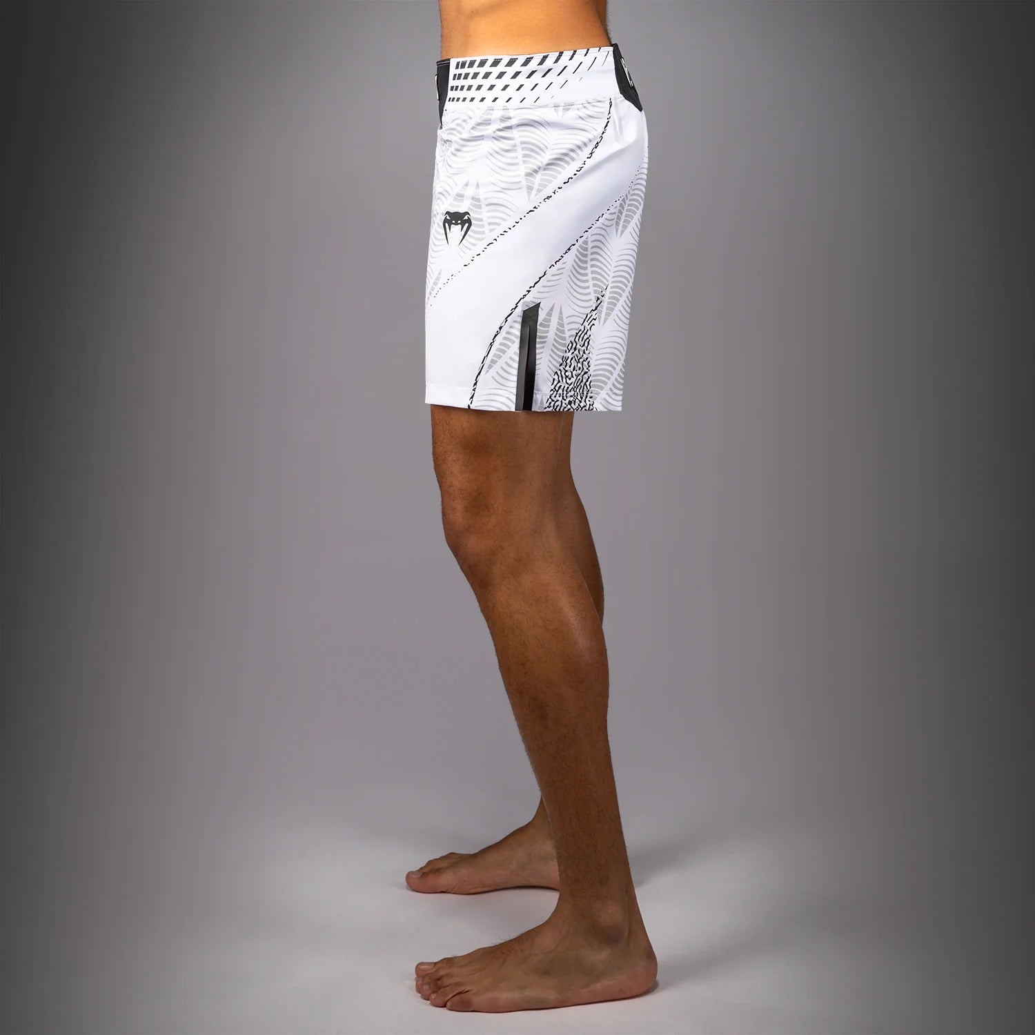 MEN'S UFC ZENITH BY VENUM AUTHENTIC FIGHT NIGHT SHORT - מכנסי ונום UFC מקוריים דגם זינט